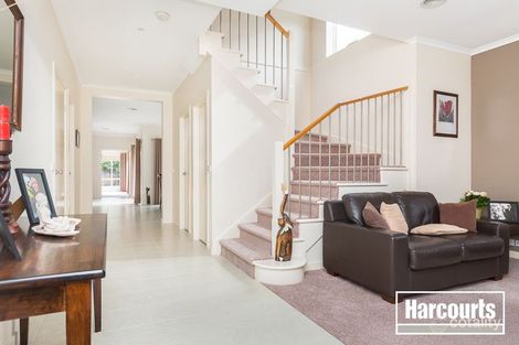 Property photo of 3 Cresta Court Berwick VIC 3806