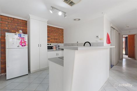 Property photo of 17 Bennelong Court Golden Grove SA 5125