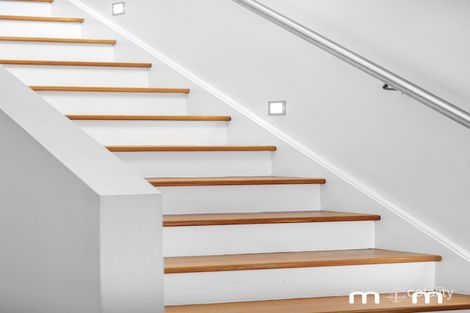 Property photo of 18 Alanson Avenue Bulli NSW 2516