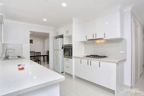 Property photo of 14 Lismore Close Bossley Park NSW 2176