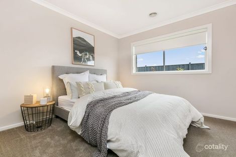 Property photo of 10 Fox Road Koo Wee Rup VIC 3981