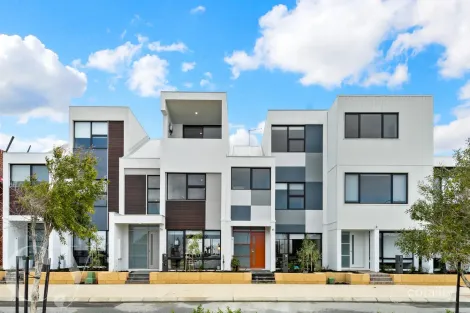 12 Moonlight St, North Coogee, WA 6163