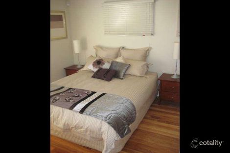 Property photo of 60 Thackeray Street Norman Park QLD 4170