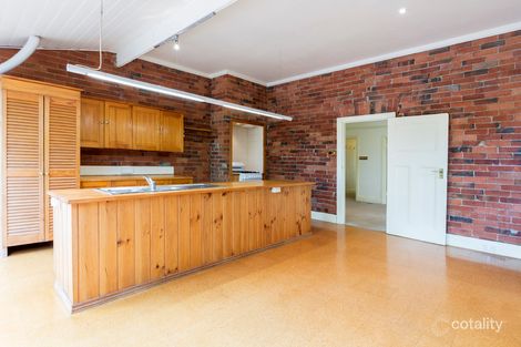Property photo of 42 Campbell Grove Hawthorn East VIC 3123