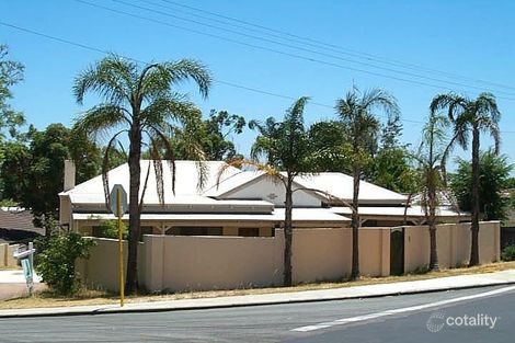 Property photo of 31 McCallum Crescent Ardross WA 6153