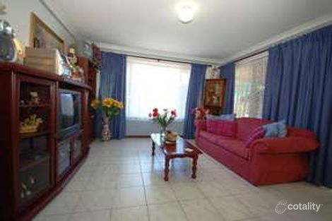 Property photo of 38 Cadoux Loop Hocking WA 6065