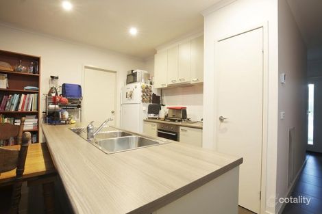 Property photo of 8 Beekeeper Road Armstrong Creek VIC 3217