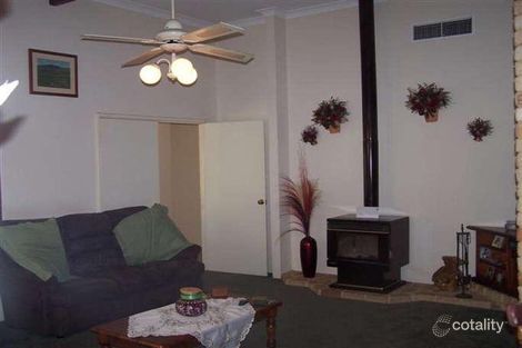 Property photo of 4 Hutton Place Woodvale WA 6026