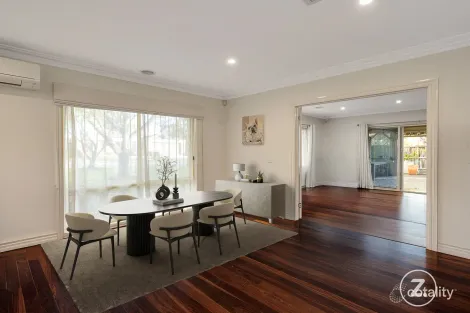 Property photo of 8 Marlo Place Frankston VIC 3199