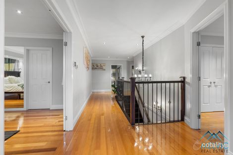 Property photo of 35 Montbrae Circuit Narre Warren North VIC 3804