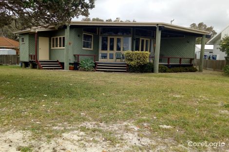 Property photo of 24 Bayside Drive Beachmere QLD 4510