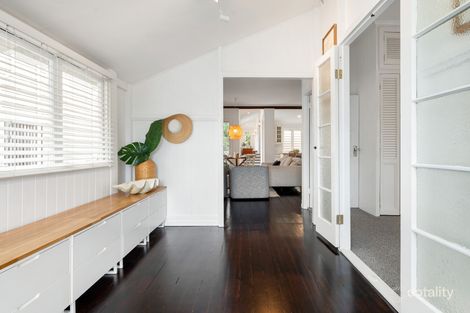 Property photo of 56 Henry Street Greenslopes QLD 4120