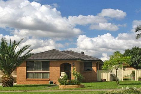 10 Rickard Rd, Bossley Park, NSW 2176