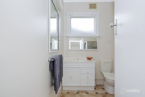 9 Parrott St, Cobden, VIC 3266