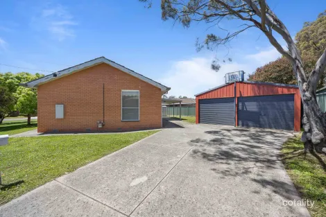 42 Bradby Ave, Mount Clear, VIC 3350