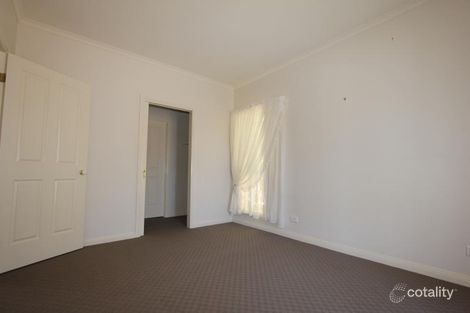 Property photo of 4 Eureka Gardens Eureka VIC 3350