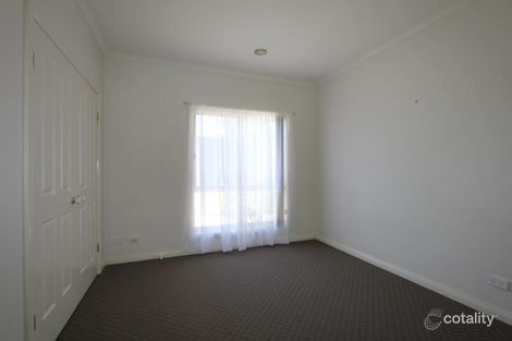 Property photo of 4 Eureka Gardens Eureka VIC 3350