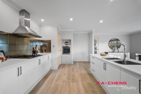 Property photo of 28 Lookout Circle Ellenbrook WA 6069