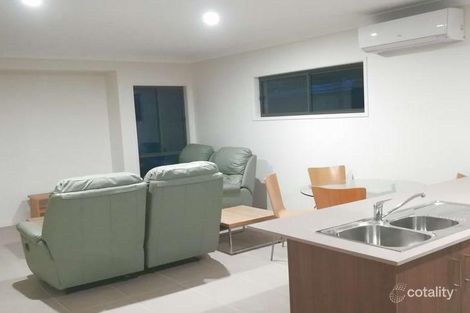 Property photo of 1749 Logan Road Upper Mount Gravatt QLD 4122