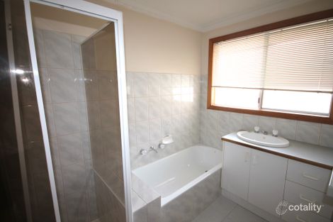 Property photo of 3/32-34 Thackeray Road Reservoir VIC 3073