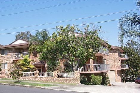 Property photo of 4/57 Nicklin Street Coorparoo QLD 4151