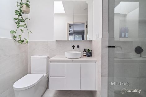Property photo of 49 Napier Crescent Montmorency VIC 3094