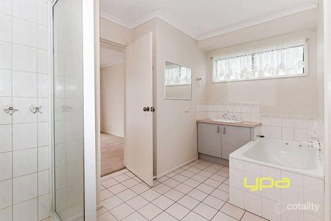Property photo of 11 Bembridge Mews Craigieburn VIC 3064