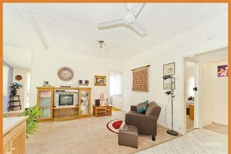 Property photo of 36 Fegen Drive Moorooka QLD 4105