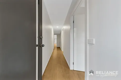 Property photo of 31 Langer Road Deanside VIC 3336