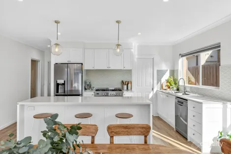Property photo of 31 Jockia Ridge Grovedale VIC 3216