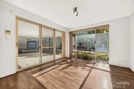 Property photo of 32 Ranunculus Court Beeliar WA 6164