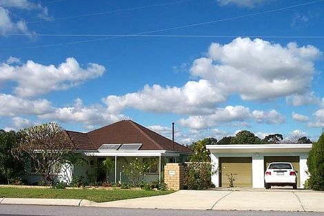 90 Boundary Rd, St James, WA 6102