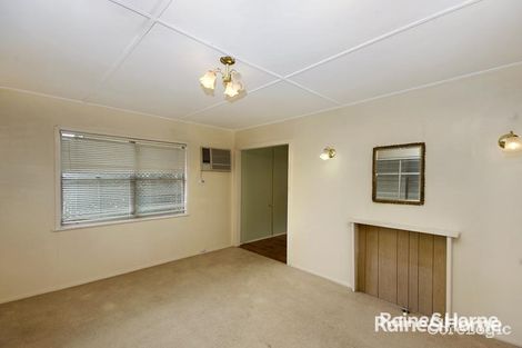 Property photo of 5 Kibbler Street Cowra NSW 2794