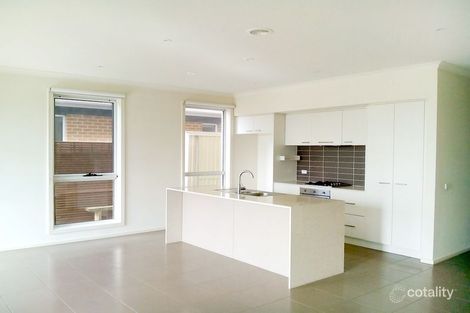 Property photo of 10 Crampton Square Bonbeach VIC 3196