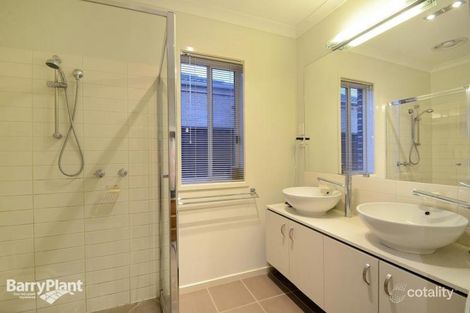 Property photo of 15 Britton Drive Pakenham VIC 3810