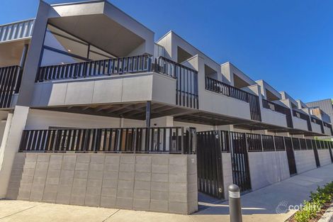 11 Sharp Cct, Mill Park, VIC 3082