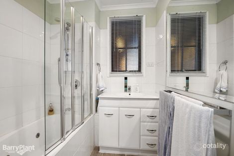 Property photo of 8 Billabong Close Croydon Hills VIC 3136