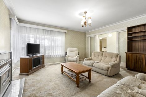 Property photo of 151 Cambridge Road Mooroolbark VIC 3138