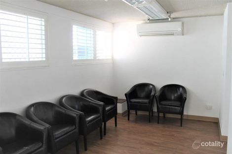 6 Railway St, Southport, QLD 4215