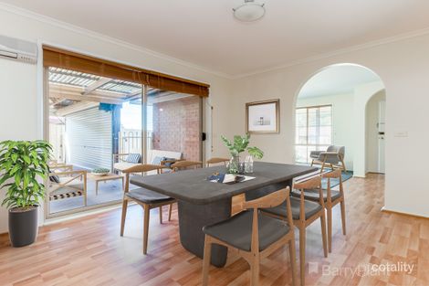 Property photo of 8 Simon Drive Pakenham VIC 3810