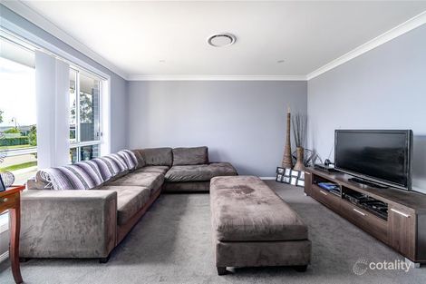 Property photo of 2/36 Broomfield Crescent Hunterview NSW 2330