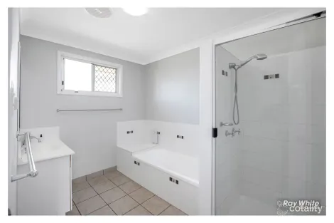 Property photo of 16 Arlott Street Gracemere QLD 4702
