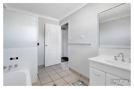 Property photo of 16 Arlott Street Gracemere QLD 4702