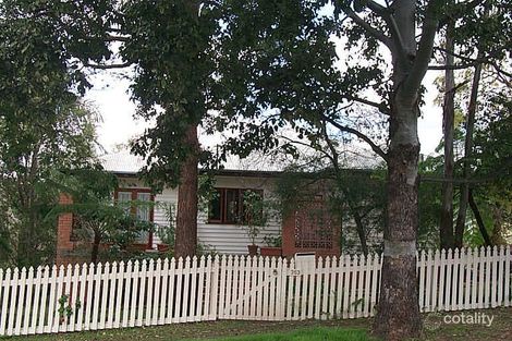 353 Verney Rd E, Graceville, QLD 4075