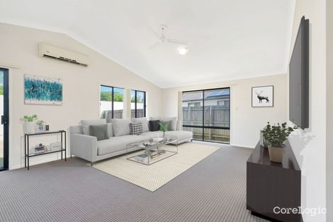 Property photo of 68 Serafina Drive Helensvale QLD 4212