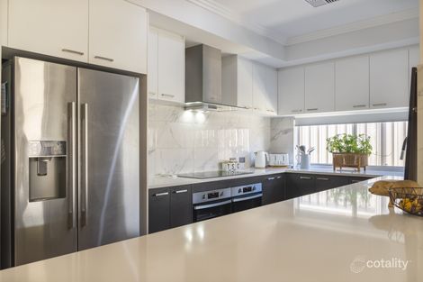 Property photo of 42 Aquamarine Parade Karnup WA 6176