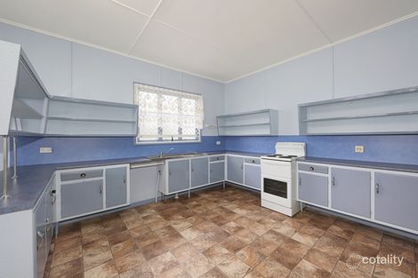 Property photo of 14 Lloyd Street Walkervale QLD 4670