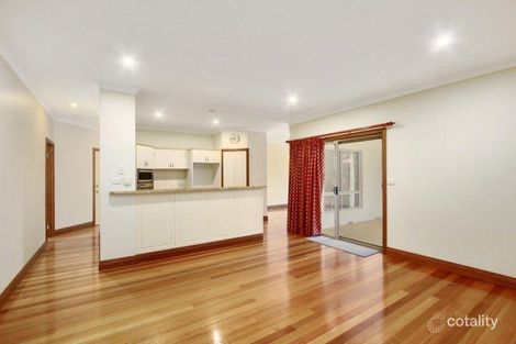 Property photo of 4 Amalia Close Yarra Glen VIC 3775