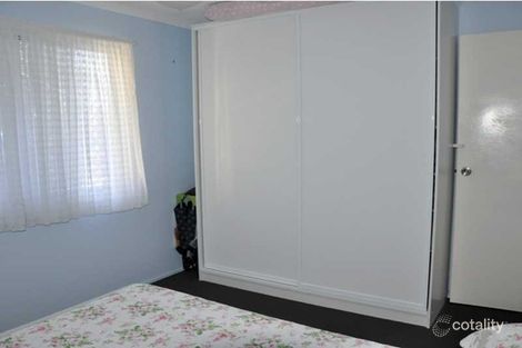 17 Lake Rd, Slacks Creek, QLD 4127