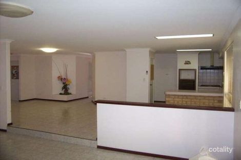 Property photo of 3 Hydrangea Place Alexander Heights WA 6064